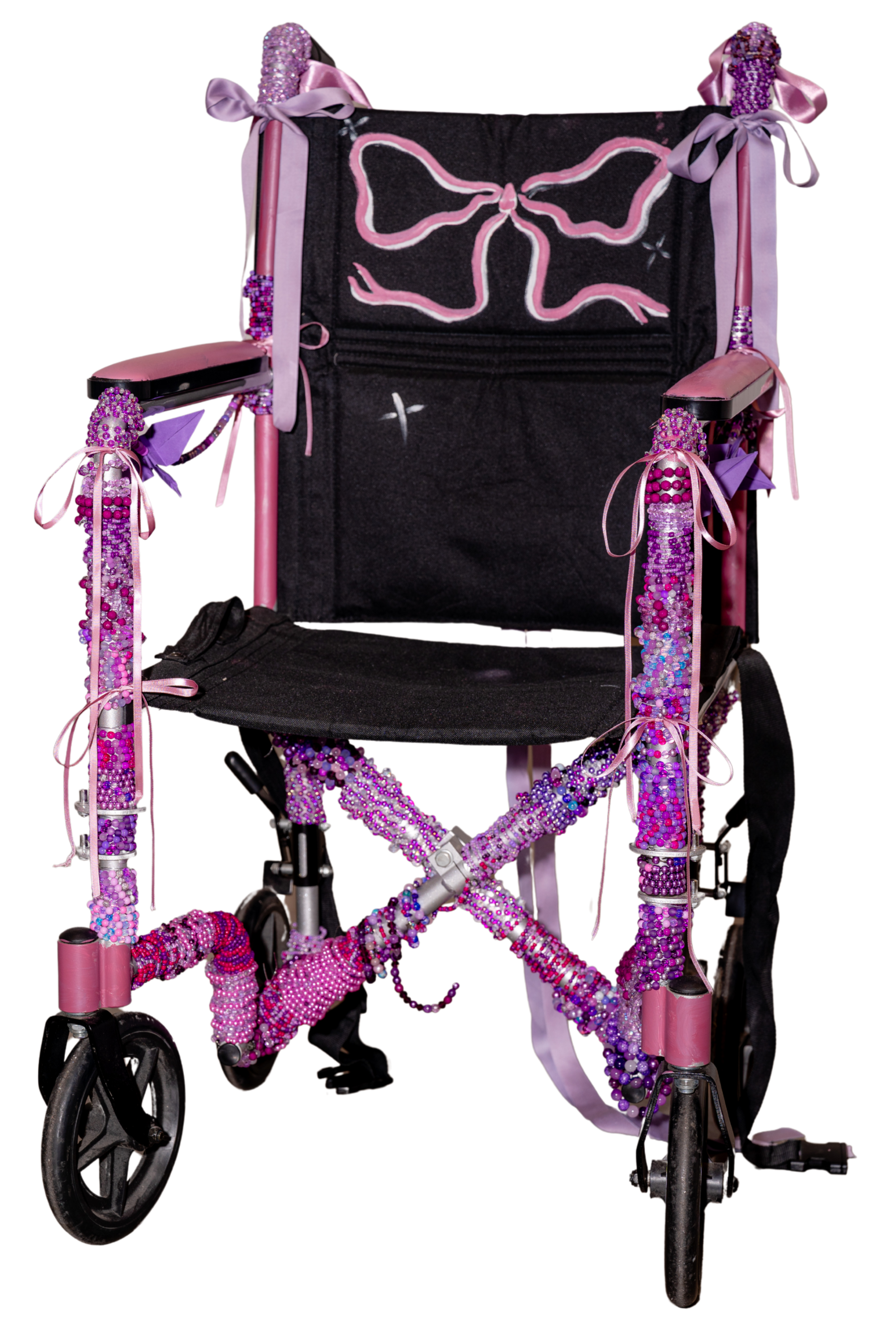 ACCESSORY FOR ENJOYING THE MET